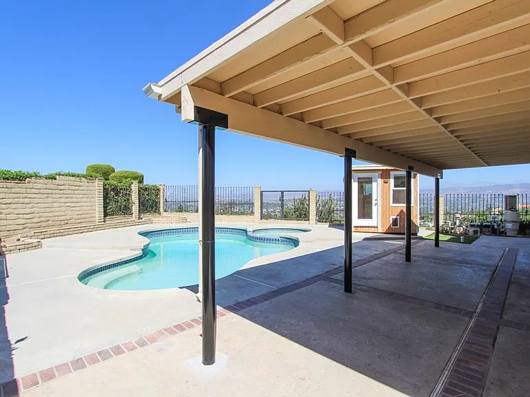 6331 E Via Arboles — Photo 92