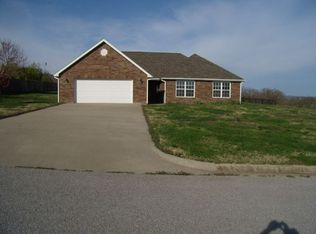 206 Ridge Haven Dr, Berryville, AR 72616