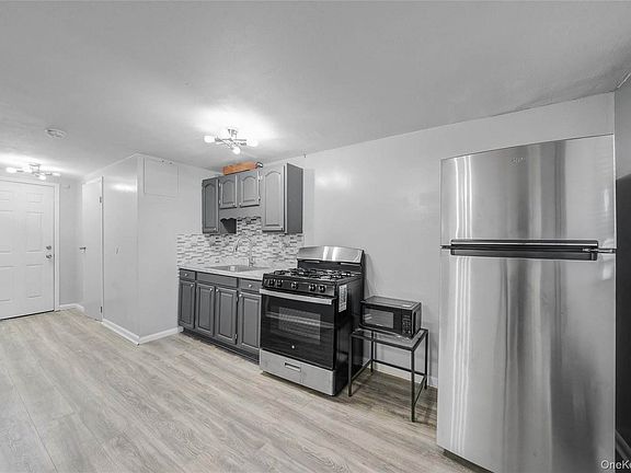 5th image of 1318 E 58th St #1