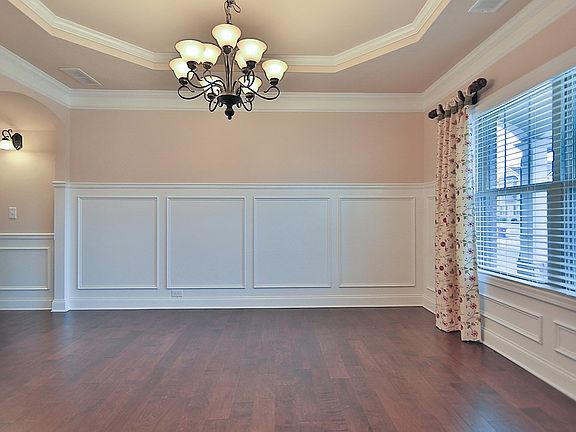5th image of 8000 Wrightwood Way
