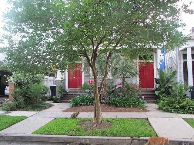 1st image of 1623 Fern St