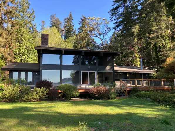 16055 State Highway 305 NE, Poulsbo, WA 98370