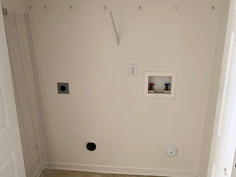 819 Belmont Dr #1A — Photo 6