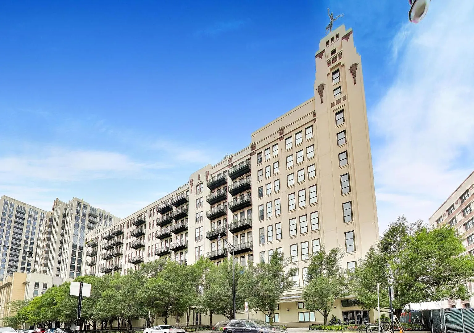 2 bed, 1130 sqft, $2,800 — Photo 1