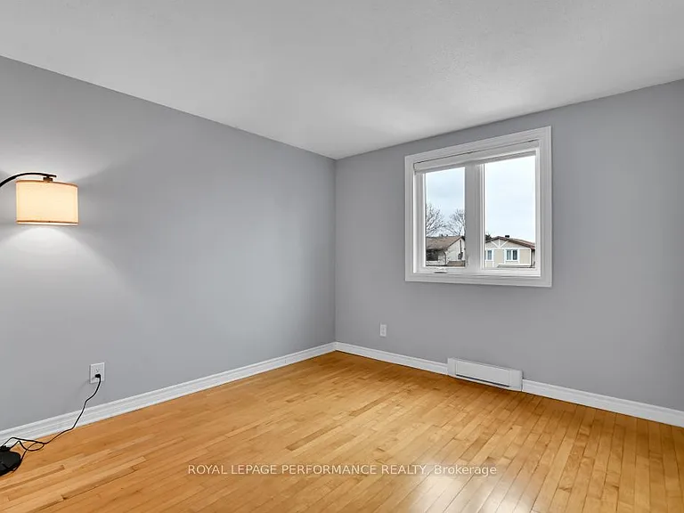 1286 Cedarcroft Cres — Photo 21
