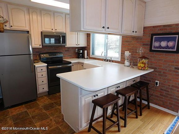 2nd image of 469 Chelsea Court #A
