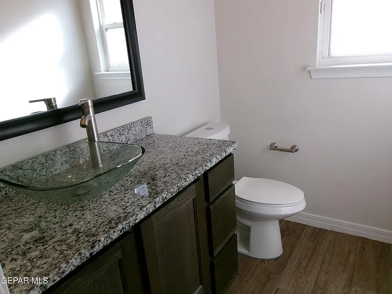 11361 Hidalgo Dr — Photo 7