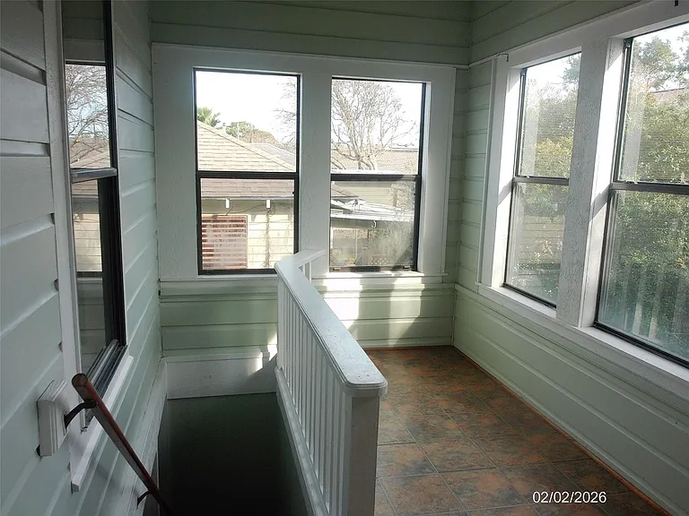 4619 Avenue S — Photo 24
