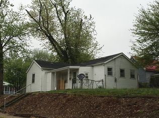 315 Sycamore St, Quincy, IL 62301