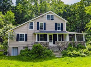 50 Mountain Rd #A, Redding, CT 06896