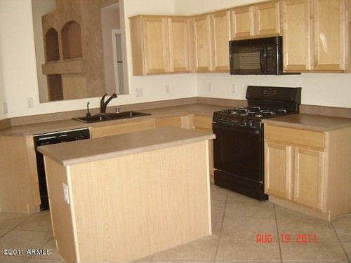 3rd image of 33421 N 46th Pl