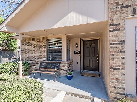 2nd image of 1333 Kesser Dr