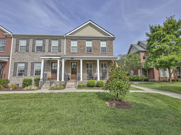 201 Gateway Ct, Franklin, TN 37069