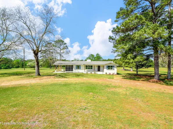 247 Cherokee Trl, Tallassee, AL 36078