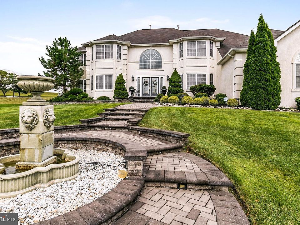 1429 Windsor Dr, West Deptford, NJ 08086 Zillow