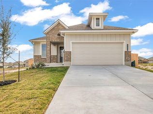 290 Boatright Blvd, Jarrell, TX 76537