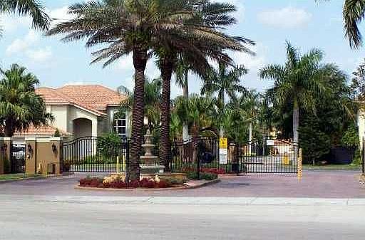 Gate entrance