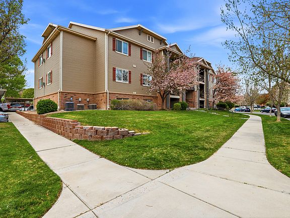 2nd image of 8083 N Ridge Loop E APT I9