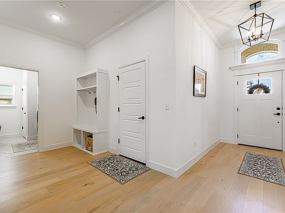 2nd image of 1277 Montichiello St