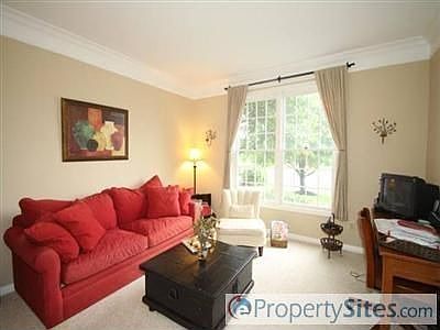 2nd image of 7152 Crown Pointe Dr