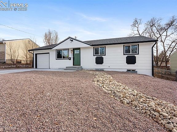 2nd image of 4015 E Pikes Peak Ave