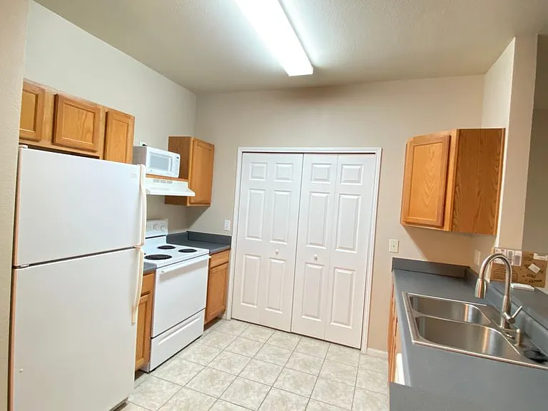 447 W Longleaf Dr #403 — Photo 6