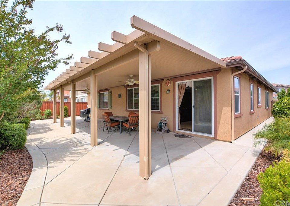 1st image of 29215 Rockledge Dr