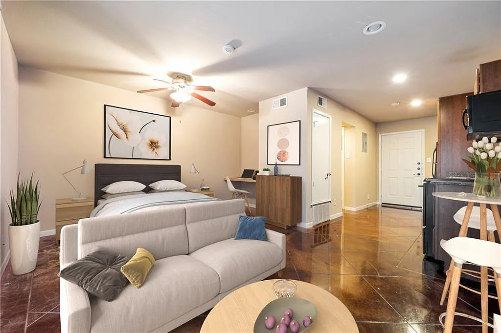 Studio, 1.0 bath, 7420 sqft, $749 — Photo 1