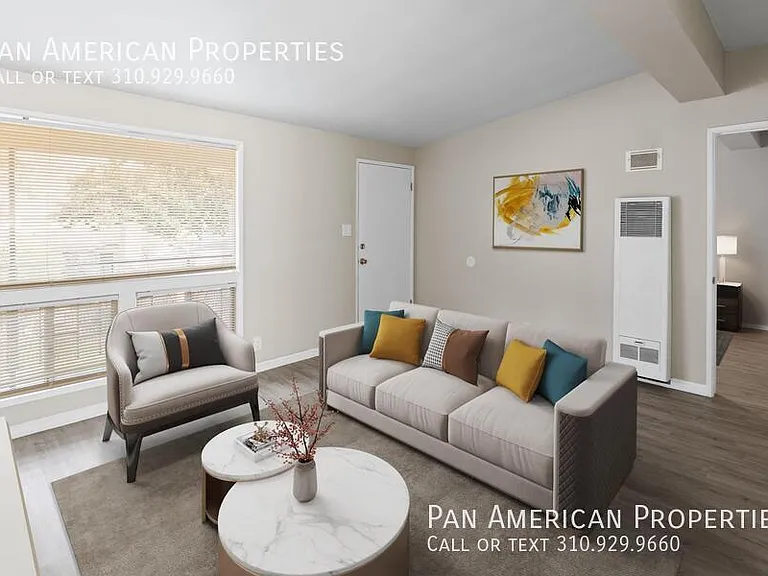 110 W Market St #7 — Photo 2