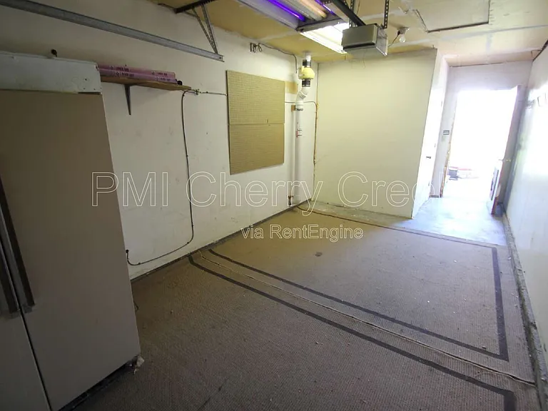 1875 S Ivory Ct — Photo 17