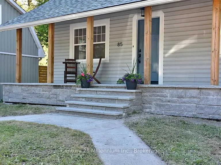 85 Glenwood Dr — Photo 3