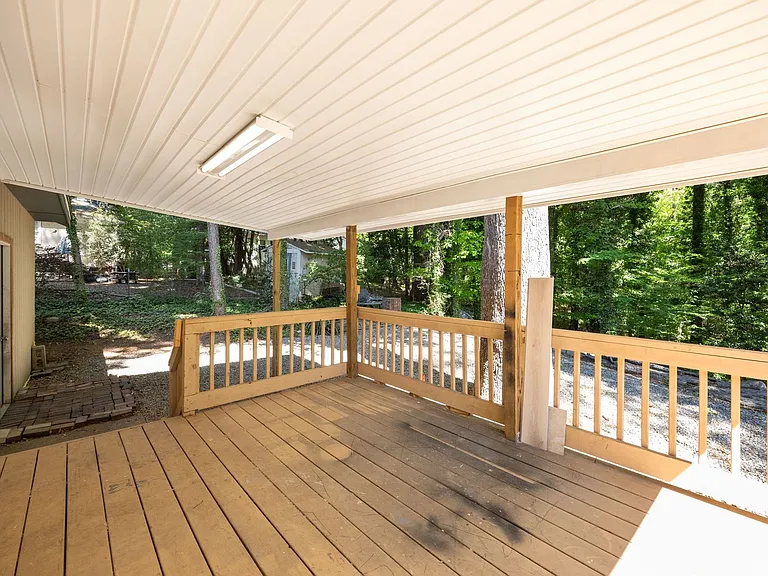 7444 Edenwood Ln — Photo 23