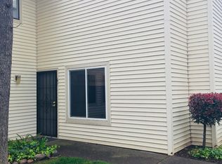 712 McCoy Ct APT 67, Lodi, CA