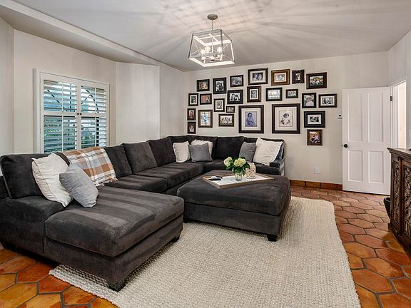5th image of 8237 E Vista De Valle