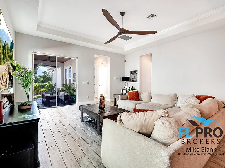 13321 Beebe Aly — Photo 13