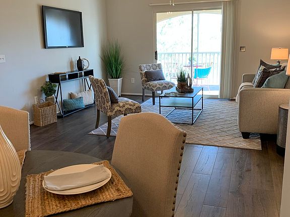 5th image of 190 Veracruz Dr Unit 135