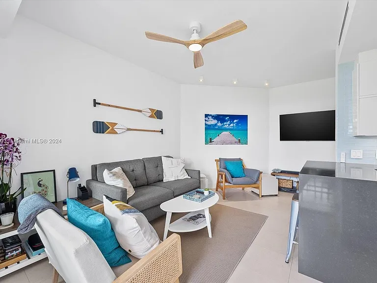 15713 Fisher Island Dr #15713 — Photo 17