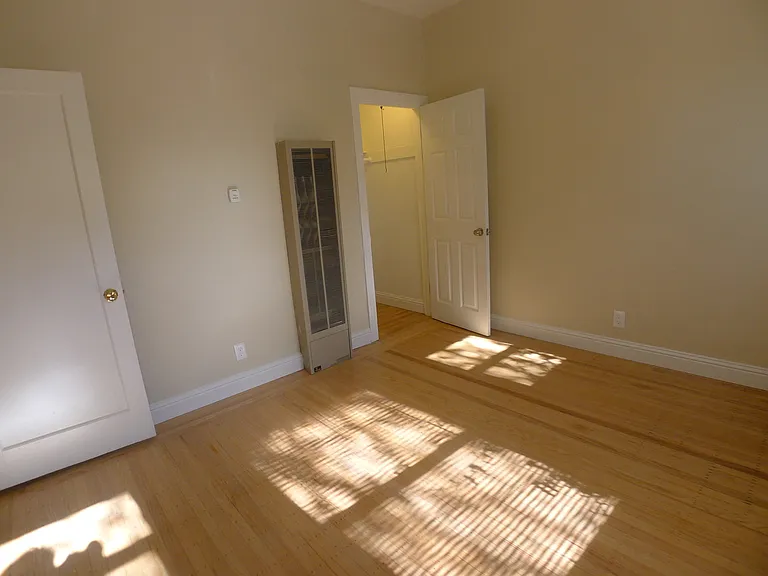 3105-3107 Telegraph — Photo 13