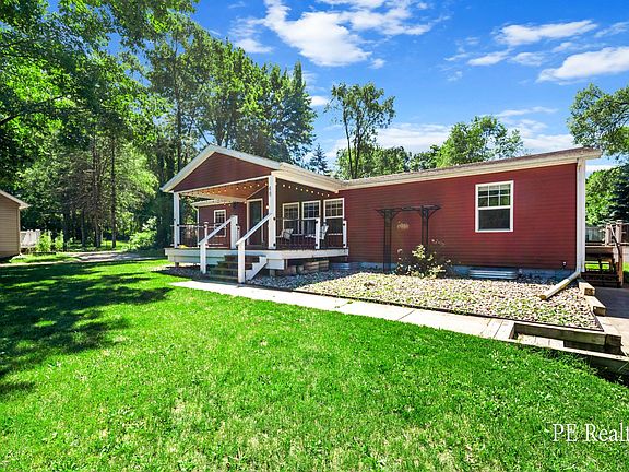 5th image of 48 Earlson Dr