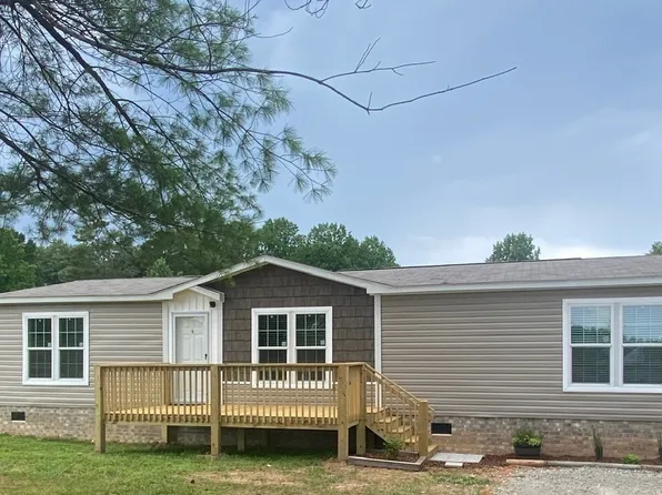 239 Golf Course Rd, Demorest, GA 30535
