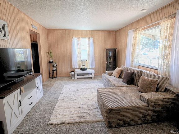 5th image of 609 E Saint Elmo Avenue