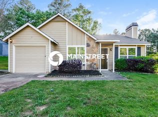 6265 Leverett Dr, Lithonia, GA 30038