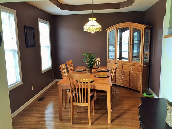 4th image of 112 Heritage Dr