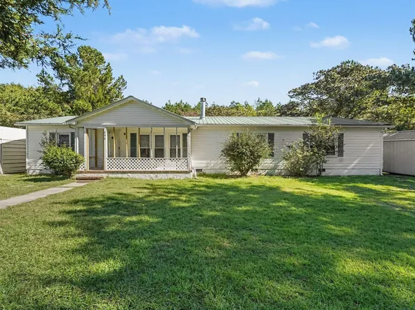190 Grady West Ln, Carthage, NC 28327