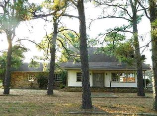 109 Baker B Ranch Rd, Trinidad, TX 75163