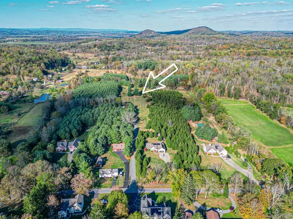 5 Spruce Hill Lane, Warwick, NY 10990