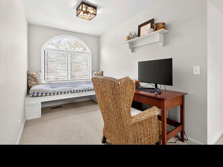 125 Villa View Ct — Photo 18