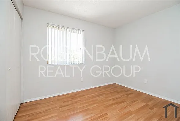 1050 W University Dr #201 — Photo 12
