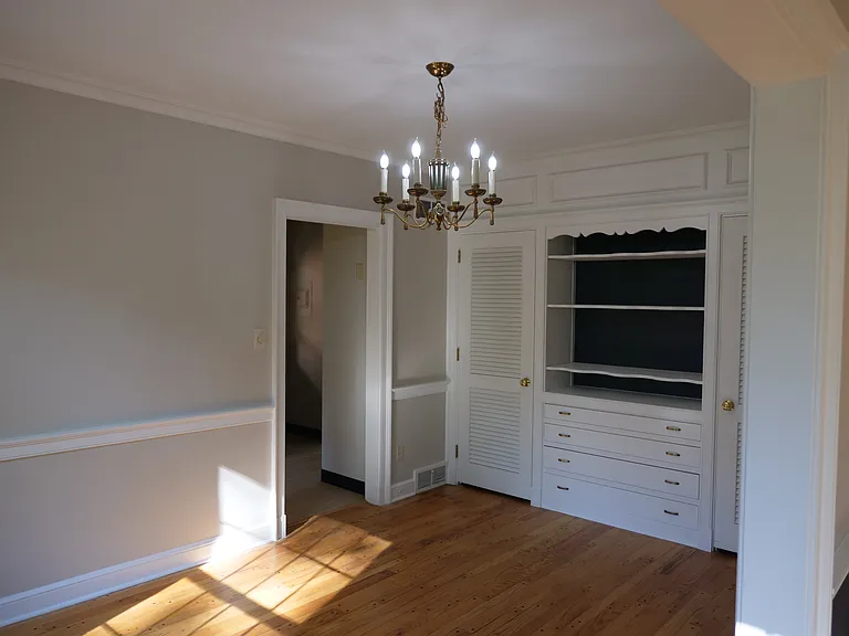 Formal dining room