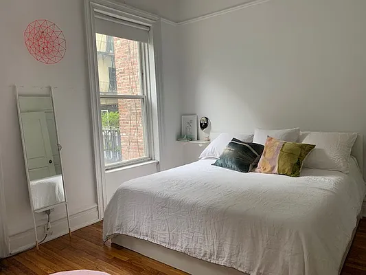 Rented by Halstead Real Estate | media 17